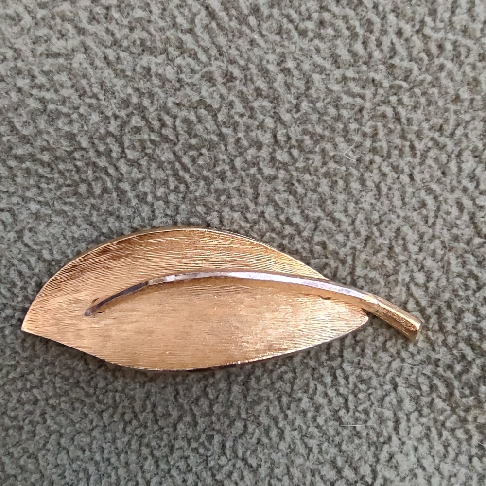 Goldtone BSK Leaf Brooch